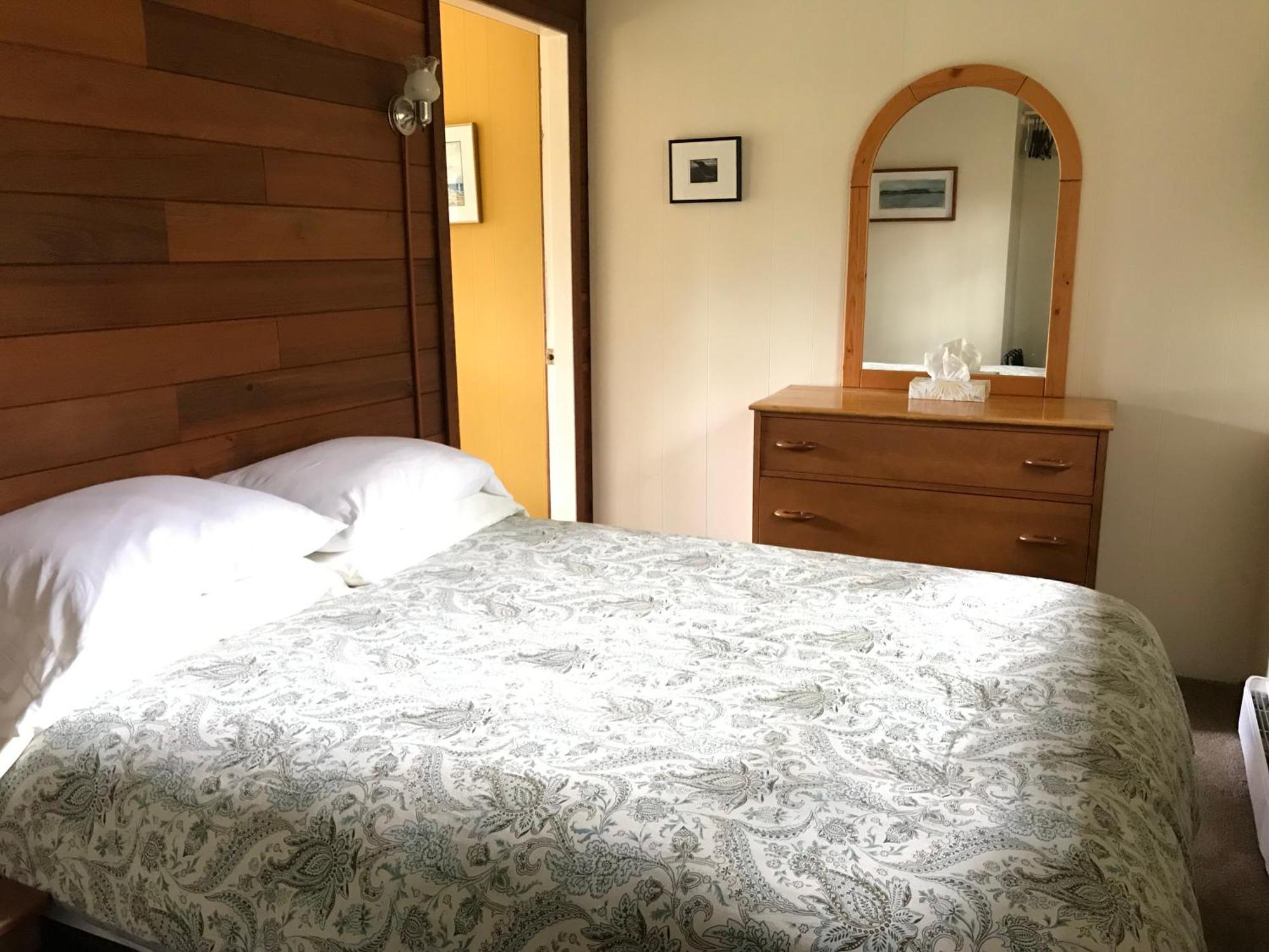 Driftwood Village Cottages Sturdies Bay ห้อง รูปภาพ